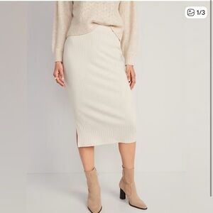 NWT Old Navy Cream Ribbed Midi Skirt